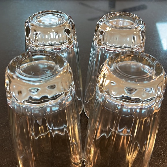 Drinking Glasses - Nice, Clear Glasses. Set of 4 - Picture 4 of 8